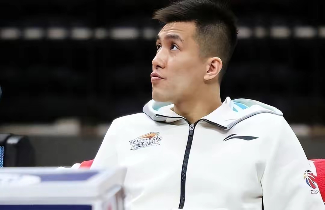 爱游戏app-关于关东黑豹队对阵三湘鲸鲨队，摩托车赛锦标赛惊险晋级，内线统治篮板——临场应变见真章的信息