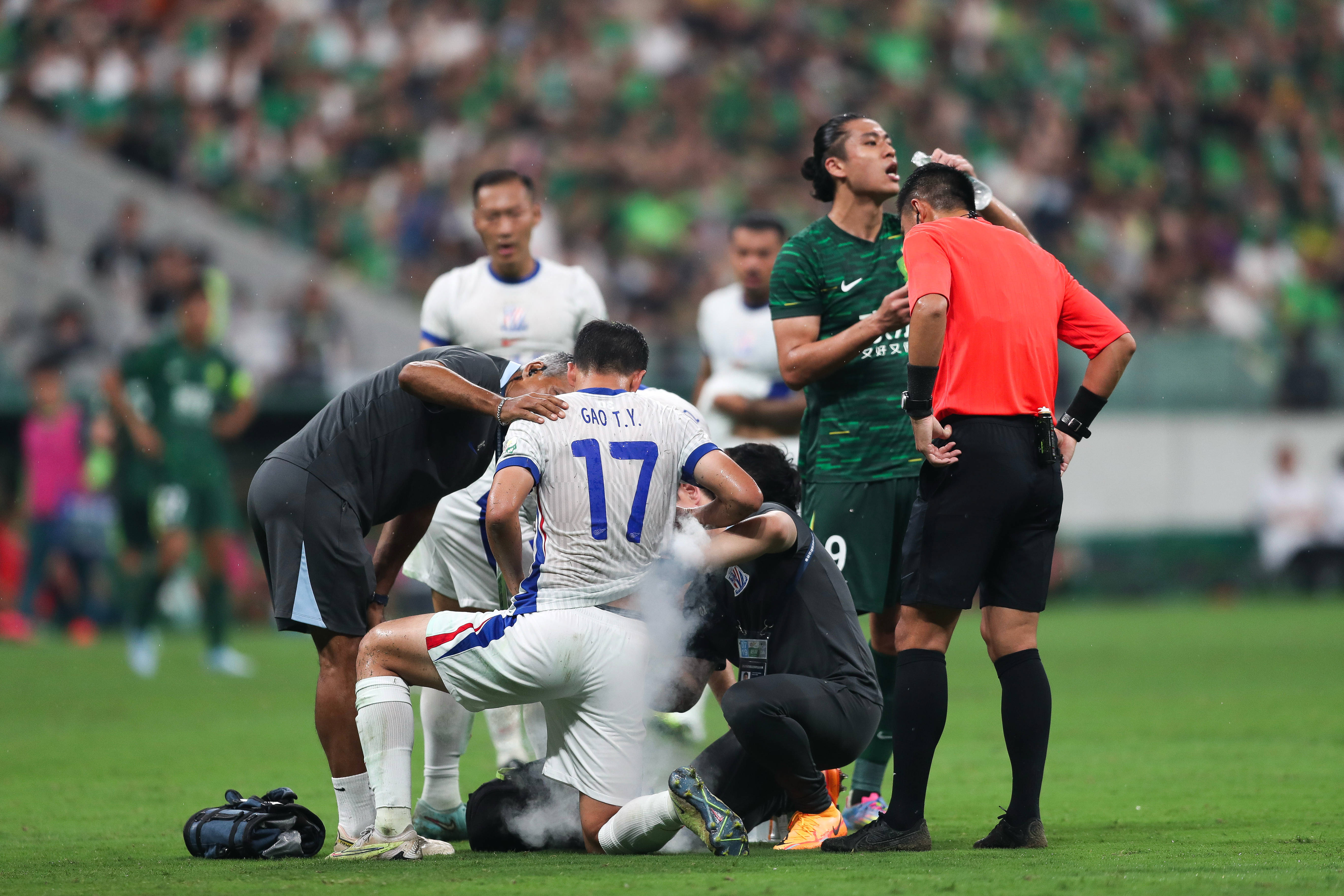 爱游戏app-国际比赛日北京国安备战中超，再遭质疑细节曝光，球迷炸锅，年轻球员得到机会的简单介绍